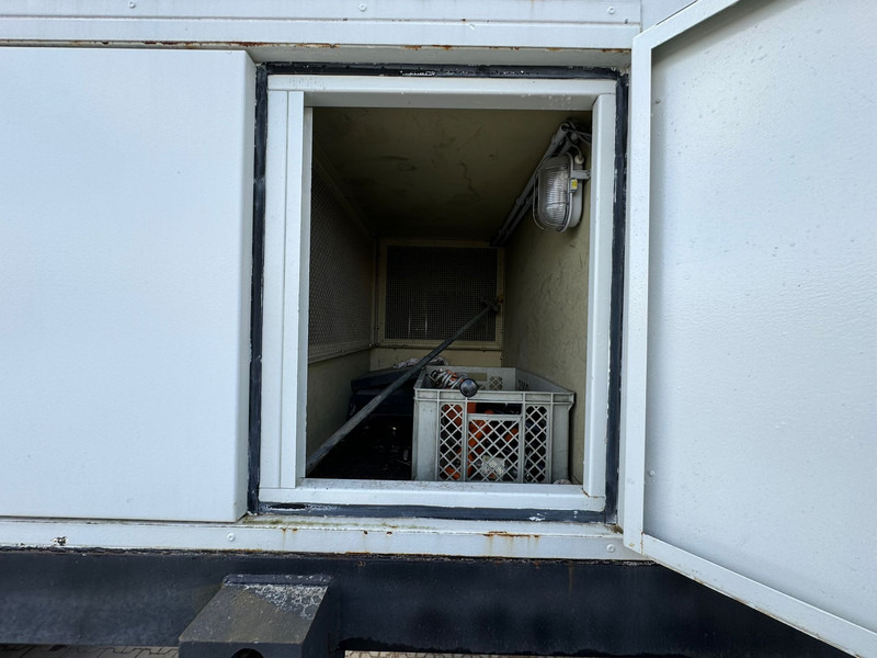 Generator set Olympian GEP165 150kVA Generator set on trailer: picture 9