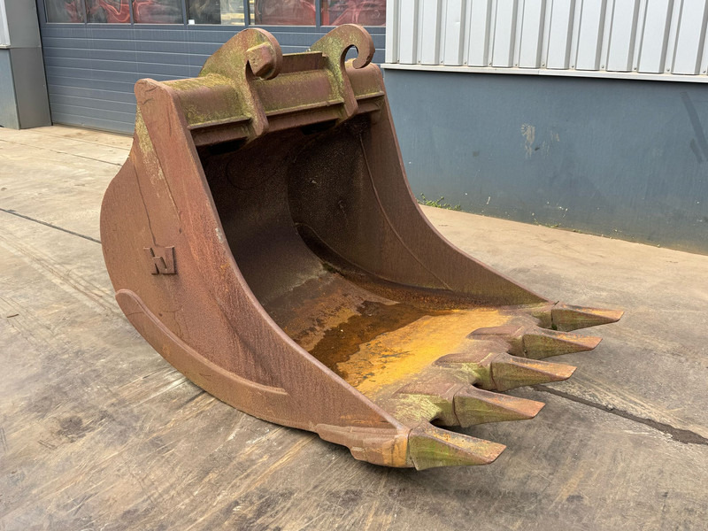 Verachtert Verachtert Bucket with teeth CW40 - Bucket: picture 1 Verachtert Verachtert Bucket with teeth CW40 - Bucket: picture 1