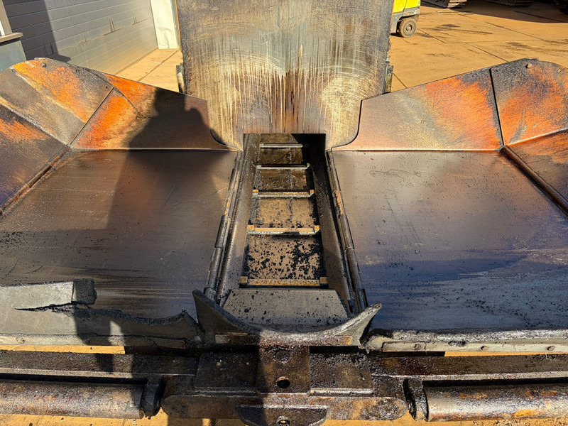 Asphalt paver Vögele Super 800 incl. 35cm extensions: picture 14