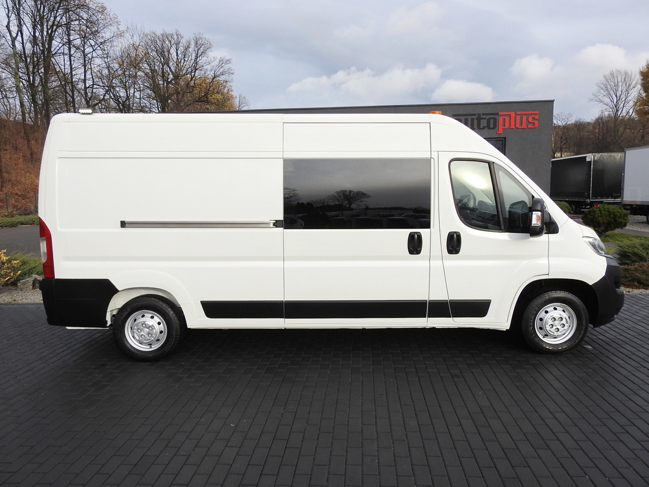 Panel van CITROEN JUMPER BOX DELIVERY VAN 6 SEATS AIR CONDITIONING 140HP: picture 7 Panel van CITROEN JUMPER BOX DELIVERY VAN 6 SEATS AIR CONDITIONING 140HP: picture 7