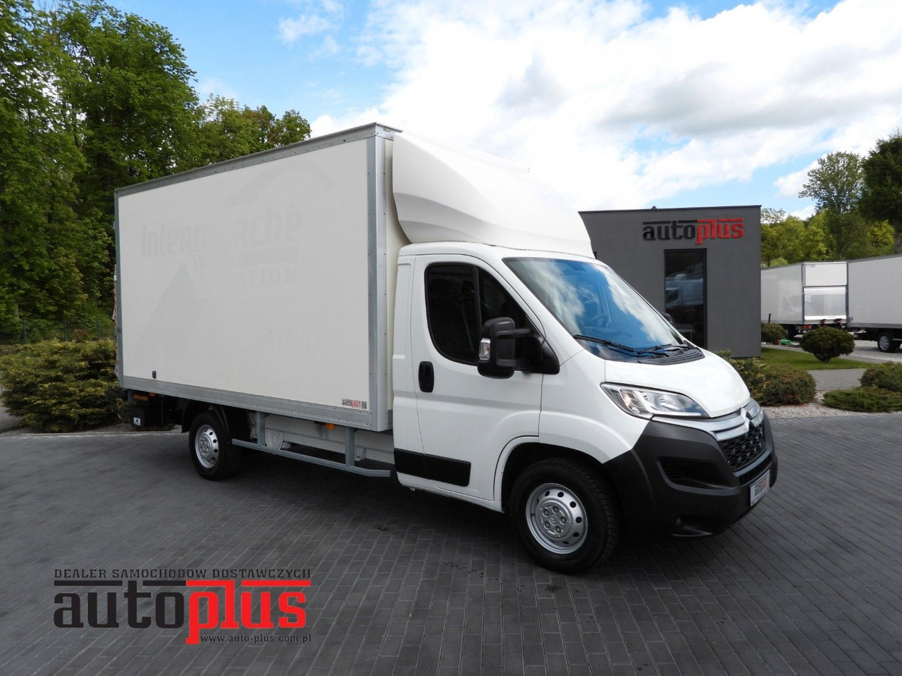 Citroën JUMPER KOFFER AUFZUG 8 PALETTEN TEMPOMAT NAVI Citroën JUMPER KOFFER AUFZUG 8 PALETTEN TEMPOMAT NAVI - Closed box van: picture 1 Citroën JUMPER KOFFER AUFZUG 8 PALETTEN TEMPOMAT NAVI Citroën JUMPER KOFFER AUFZUG 8 PALETTEN TEMPOMAT NAVI - Closed box van: picture 1