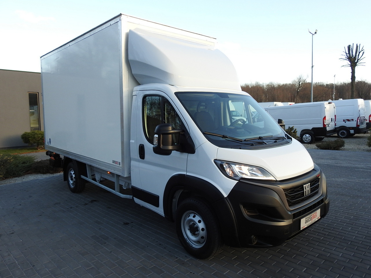 FIAT DUCATO BOX LIFT 8 PALLETS CRUISE CONTROL AIR CONDITIONING 180HP - Refrigerated delivery van: picture 4 FIAT DUCATO BOX LIFT 8 PALLETS CRUISE CONTROL AIR CONDITIONING 180HP - Refrigerated delivery van: picture 4
