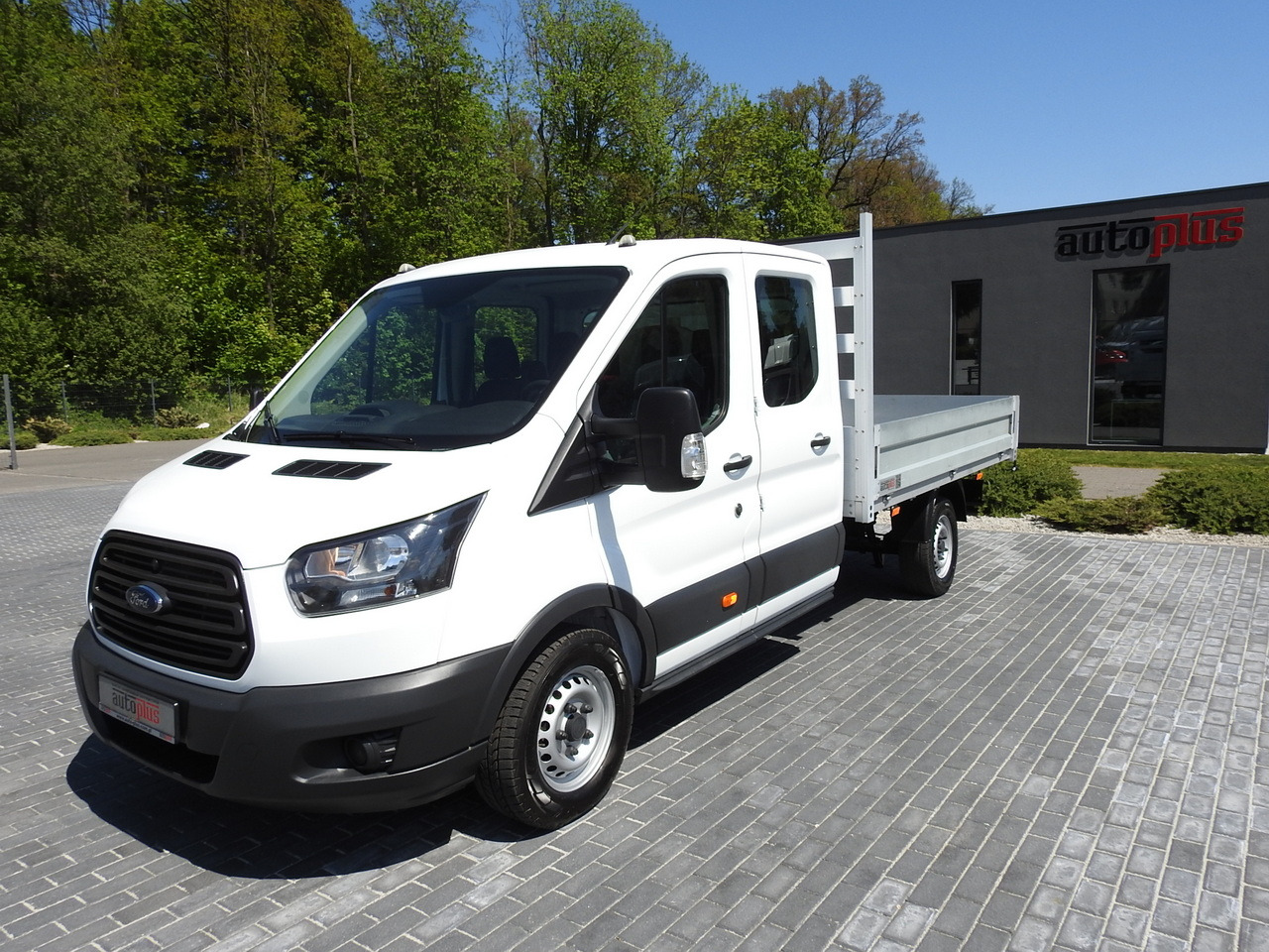 FORD TRANSIT STAKE BODY DOUBLE CABIN DOKA 7 SEATS AIR CONDITIONING  130HP leasing FORD TRANSIT STAKE BODY DOUBLE CABIN DOKA 7 SEATS AIR CONDITIONING  130HP: picture 6