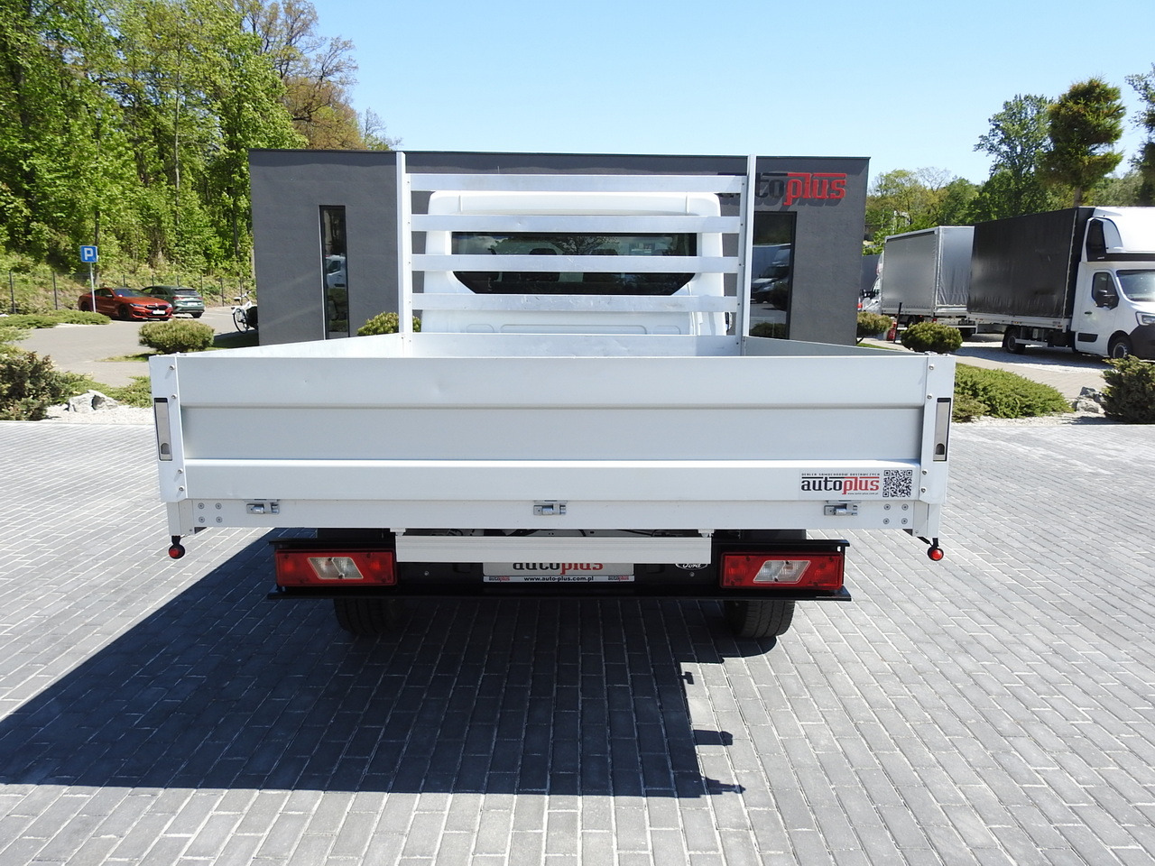 FORD TRANSIT STAKE BODY DOUBLE CABIN DOKA 7 SEATS AIR CONDITIONING  130HP leasing FORD TRANSIT STAKE BODY DOUBLE CABIN DOKA 7 SEATS AIR CONDITIONING  130HP: picture 10