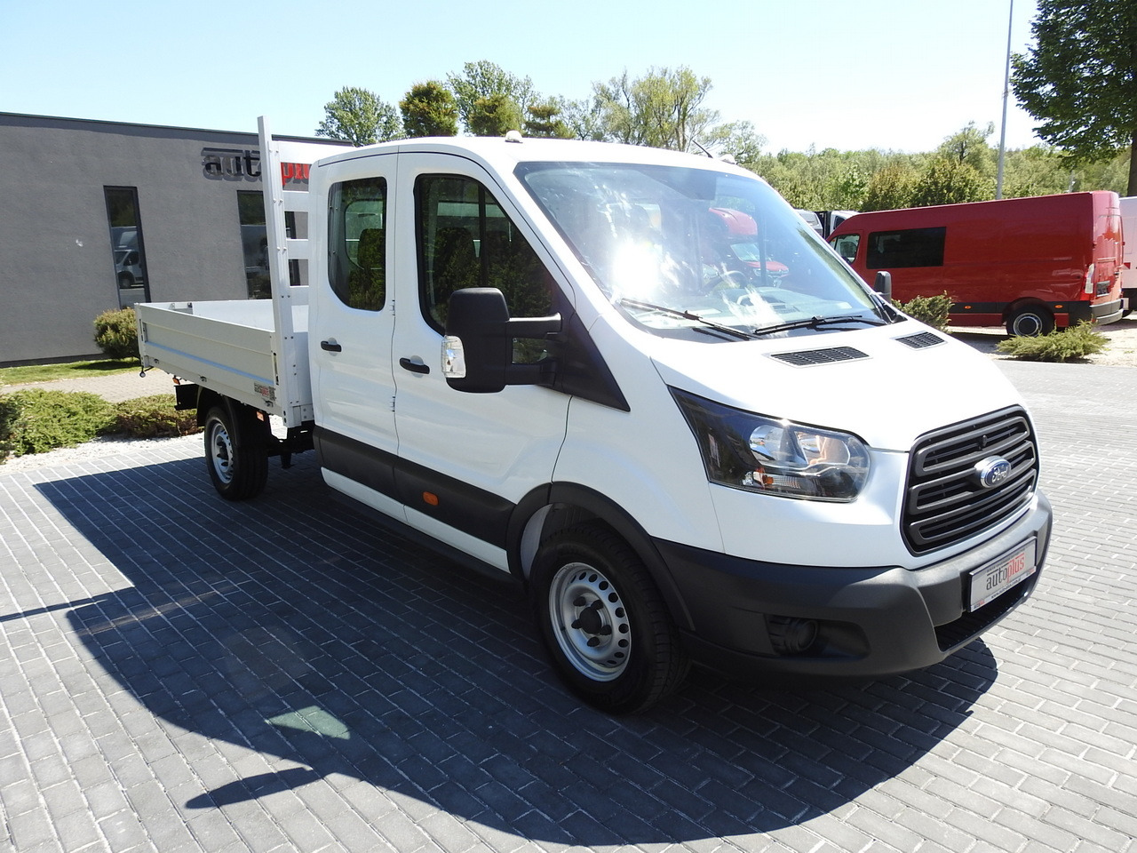 FORD TRANSIT STAKE BODY DOUBLE CABIN DOKA 7 SEATS AIR CONDITIONING 130HP - Open body delivery van: picture 4 FORD TRANSIT STAKE BODY DOUBLE CABIN DOKA 7 SEATS AIR CONDITIONING 130HP - Open body delivery van: picture 4