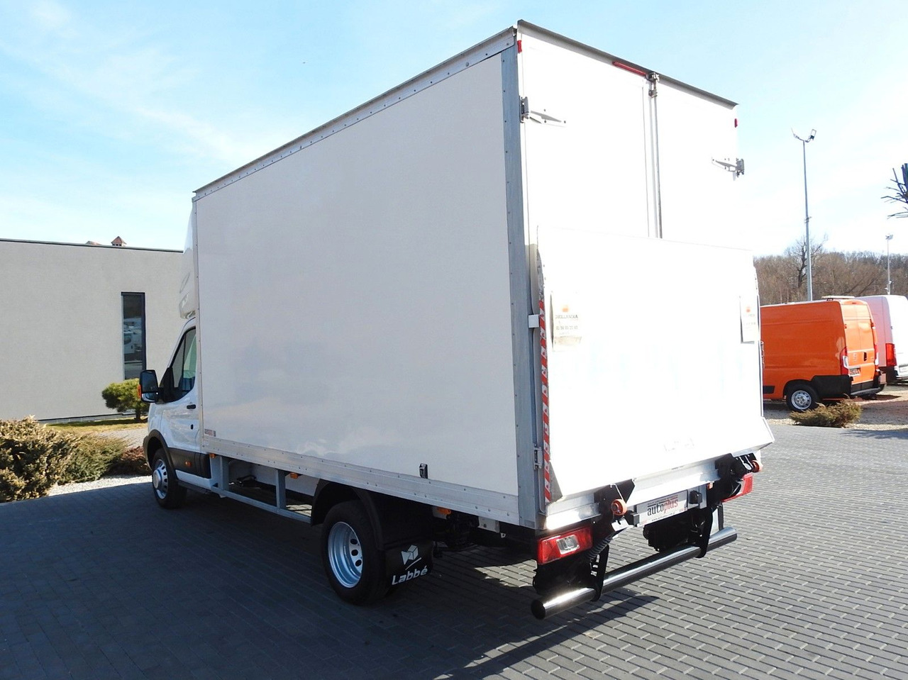 Closed box van Ford TRANSIT  KOFFER AUFZUG 8 PALETTEN TEMPOMAT LED: picture 10