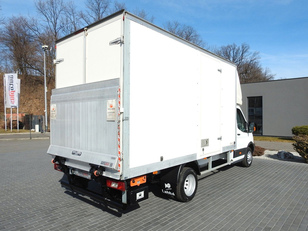 Closed box van Ford TRANSIT  KOFFER AUFZUG 8 PALETTEN TEMPOMAT LED: picture 14