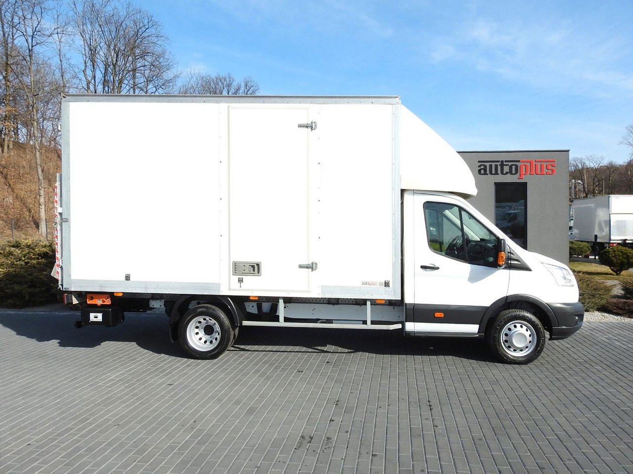 Closed box van Ford TRANSIT  KOFFER AUFZUG 8 PALETTEN TEMPOMAT LED: picture 7