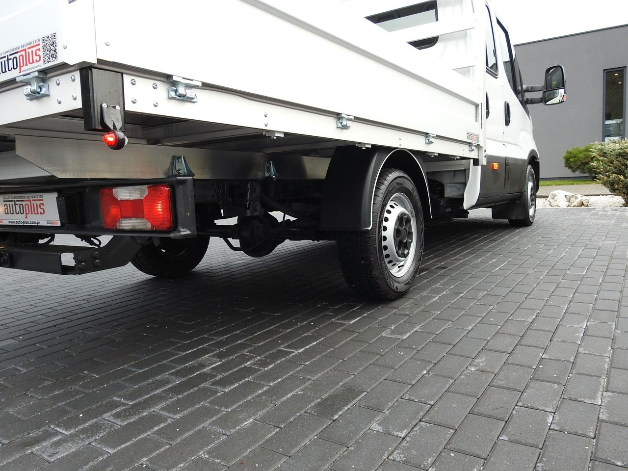 Iveco DAILY 35S15 PRITSCHE DOPPELKABINE DOKA 7 SITZE leasing Iveco DAILY 35S15 PRITSCHE DOPPELKABINE DOKA 7 SITZE: picture 17