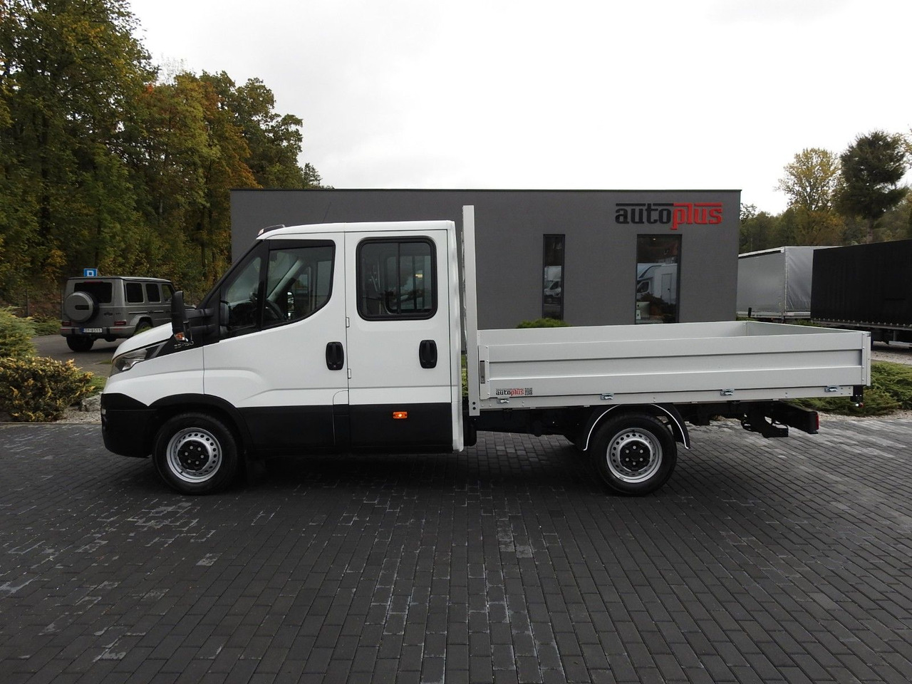 Iveco DAILY 35S15 PRITSCHE DOPPELKABINE DOKA 7 SITZE leasing Iveco DAILY 35S15 PRITSCHE DOPPELKABINE DOKA 7 SITZE: picture 8