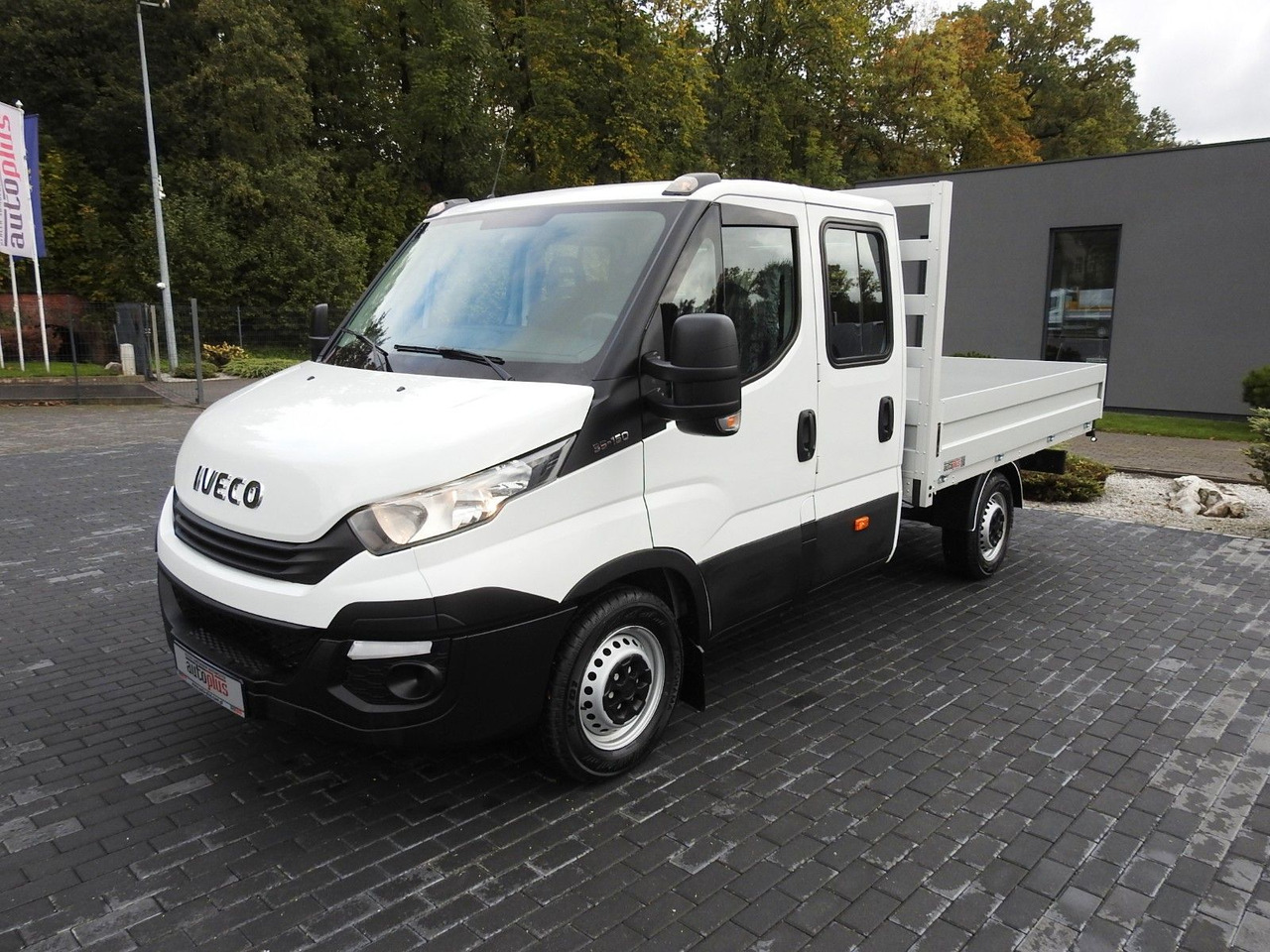 Iveco DAILY 35S15 PRITSCHE DOPPELKABINE DOKA 7 SITZE leasing Iveco DAILY 35S15 PRITSCHE DOPPELKABINE DOKA 7 SITZE: picture 6