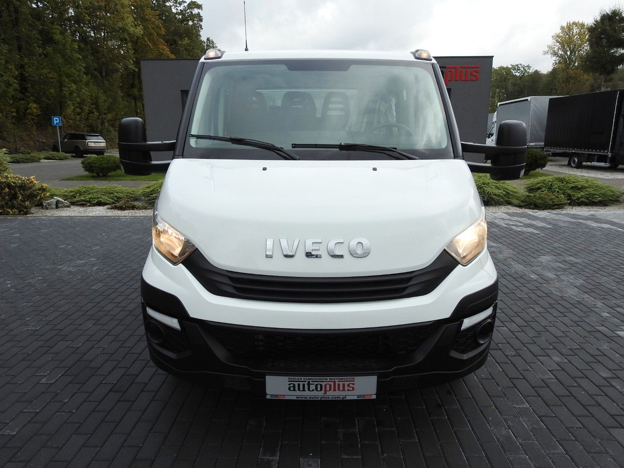 Iveco DAILY 35S15 PRITSCHE DOPPELKABINE DOKA 7 SITZE leasing Iveco DAILY 35S15 PRITSCHE DOPPELKABINE DOKA 7 SITZE: picture 5