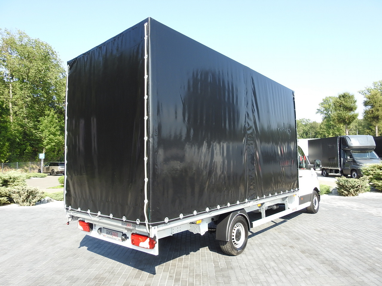 MAN TGE TARPAULIN 10 PALLETS AIR CONDITIONING 180HP - Curtain side van: picture 3 MAN TGE TARPAULIN 10 PALLETS AIR CONDITIONING 180HP - Curtain side van: picture 3