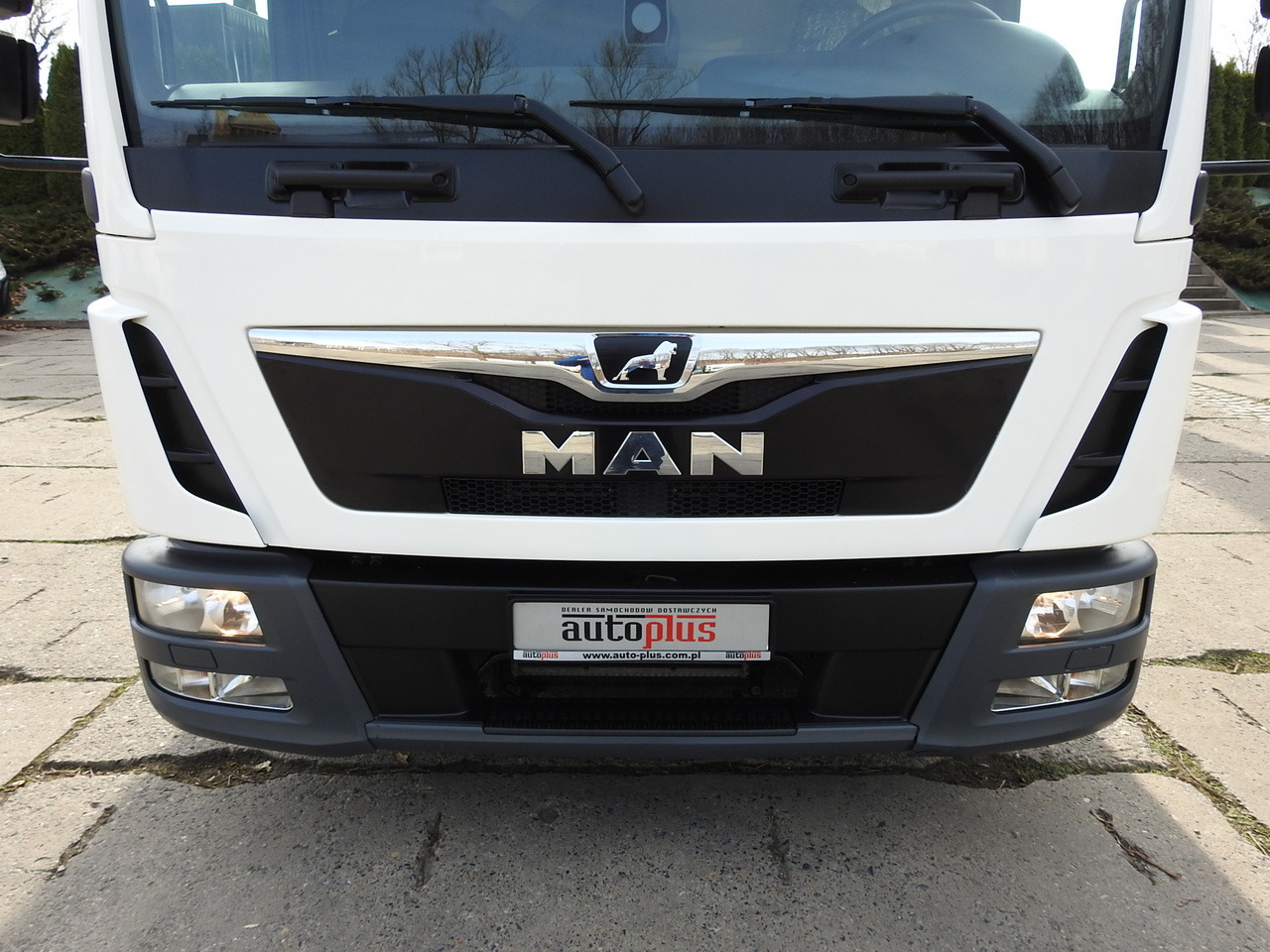 Closed box van MAN TGL 8.18 BOX 16 PALLETS CRUISE CONTROL TWIN WHEELS  180HP: picture 15