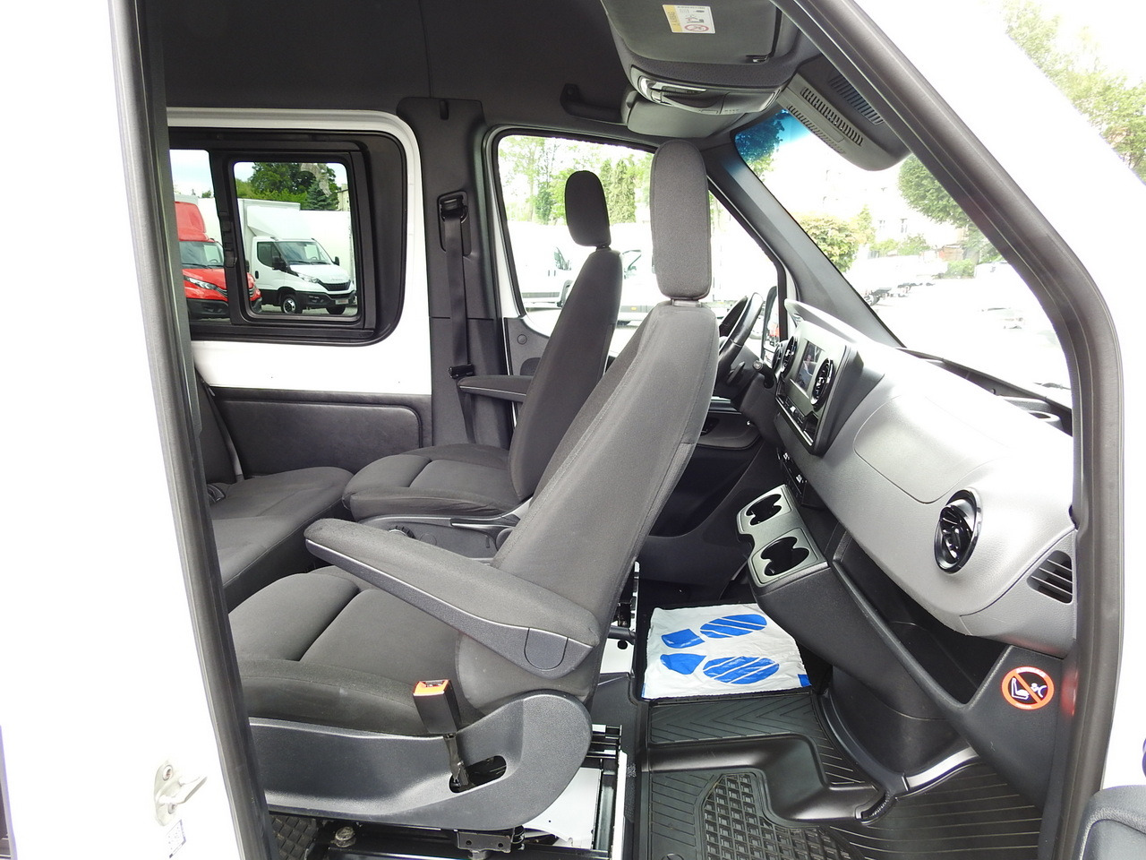 Panel van MERCEDES SPRINTER BOX DELIVERY VAN 5 SEATS CRUISE CONTROL NAVIGATION AIR CONDITIONING AUTOMATIC TRANSMISSION   160HP: picture 48