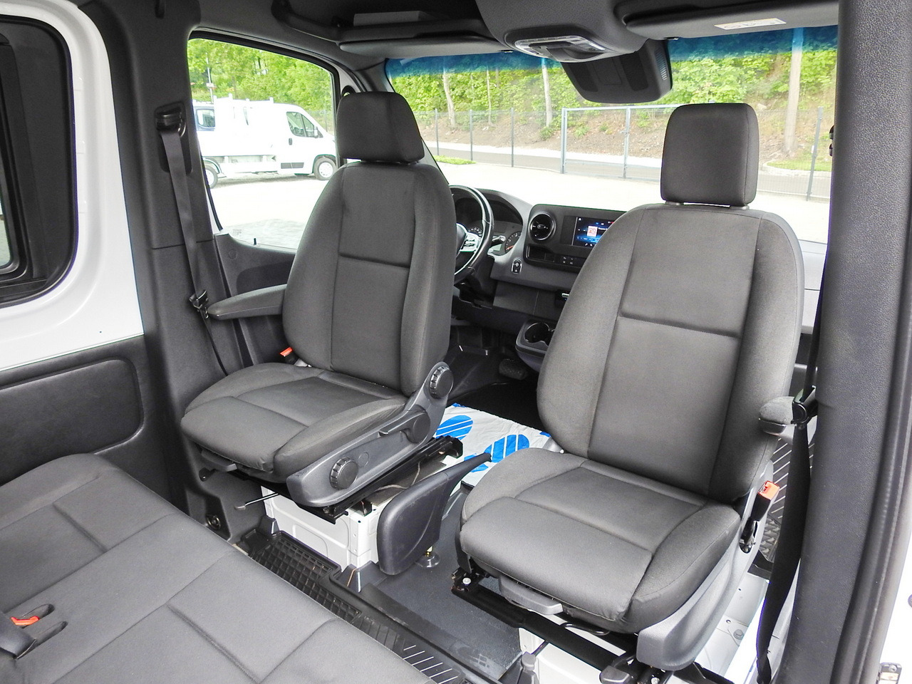 Panel van MERCEDES SPRINTER BOX DELIVERY VAN 5 SEATS CRUISE CONTROL NAVIGATION AIR CONDITIONING AUTOMATIC TRANSMISSION   160HP: picture 47