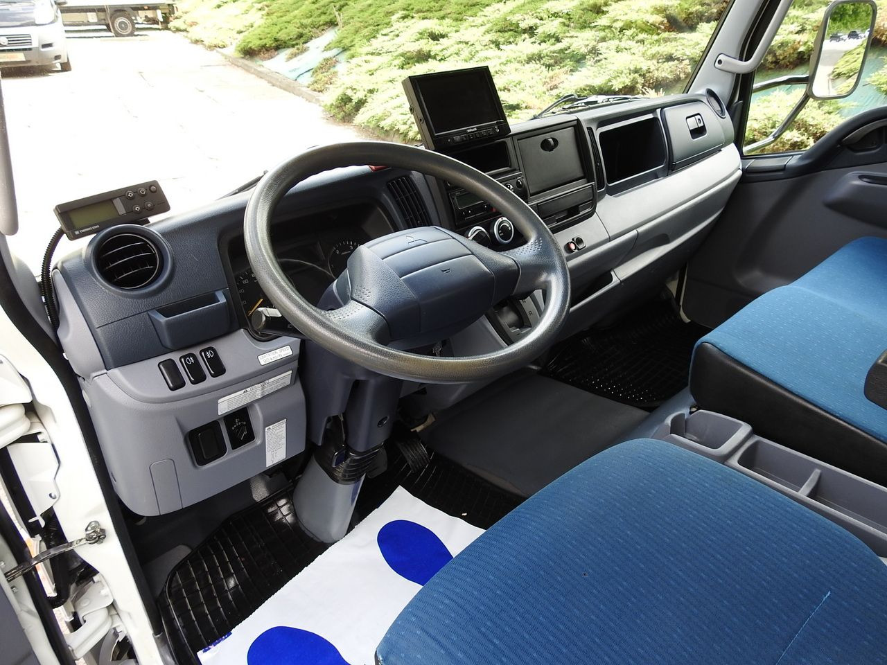 MITSUBISHI CANTER FUSO 7C15 REGRIGERATOR BOX -4*C LIFT POWER SUPPLY 230V AIR CONDITIONING AUTOMATIC TRANSMISSION 150HP - Refrigerator truck: picture 2 MITSUBISHI CANTER FUSO 7C15 REGRIGERATOR BOX -4*C LIFT POWER SUPPLY 230V AIR CONDITIONING AUTOMATIC TRANSMISSION 150HP - Refrigerator truck: picture 2