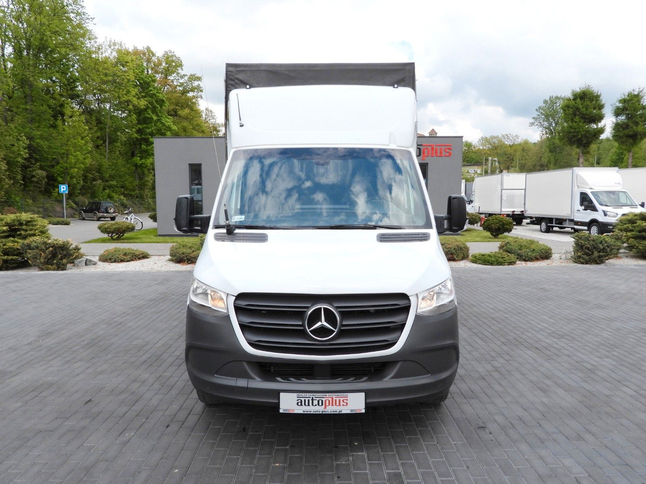 Mercedes-Benz SPRINTER 316 PRITSCHE PLANE AUFZUG 8 PALETTEN - Curtain side van, Combi van: picture 5 Mercedes-Benz SPRINTER 316 PRITSCHE PLANE AUFZUG 8 PALETTEN - Curtain side van, Combi van: picture 5