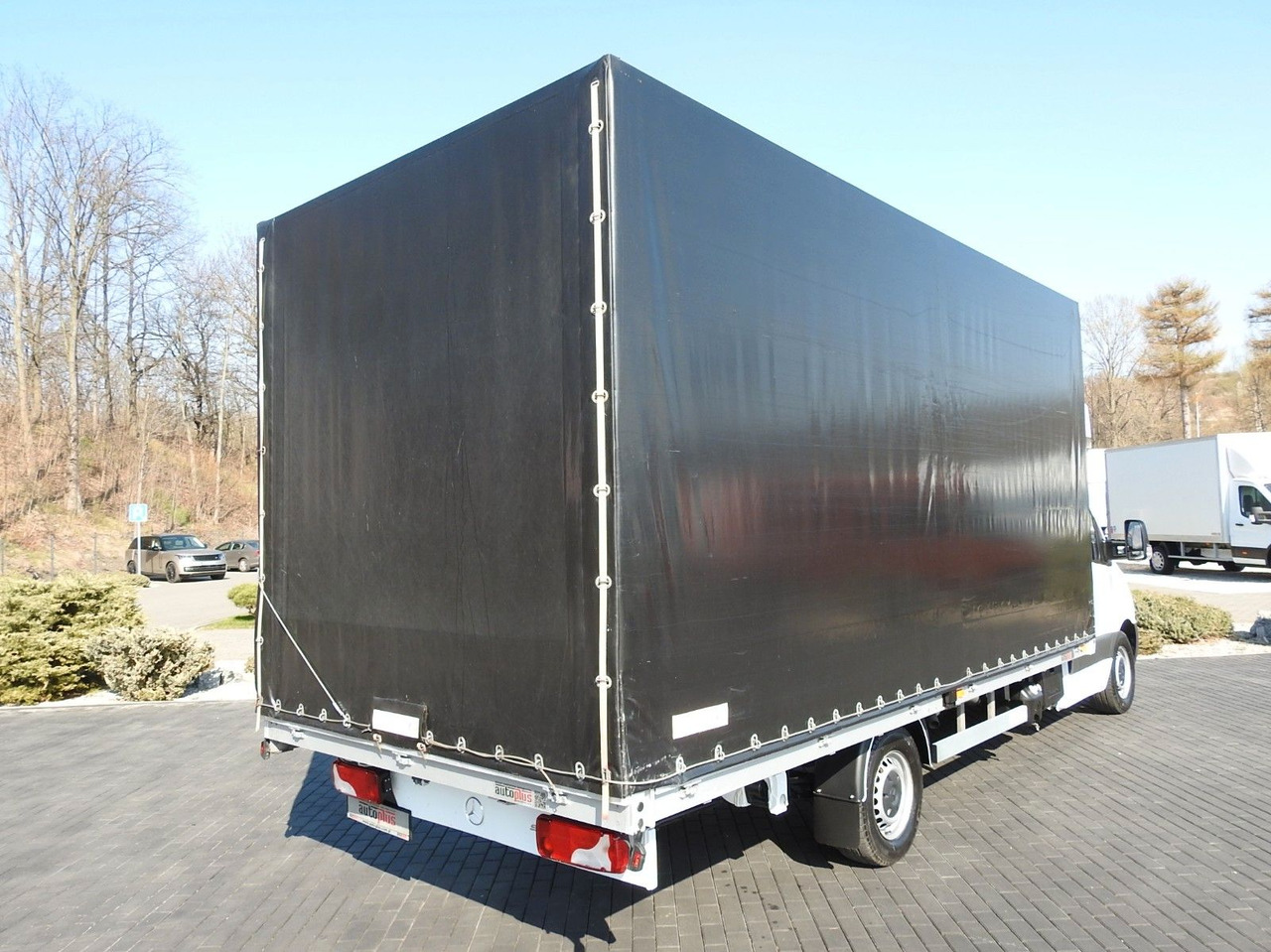 Mercedes-Benz SPRINTER PRITSCHE PLANE 10 PALETTEN KLIMAANLAGE - Curtain side van: picture 3 Mercedes-Benz SPRINTER PRITSCHE PLANE 10 PALETTEN KLIMAANLAGE - Curtain side van: picture 3