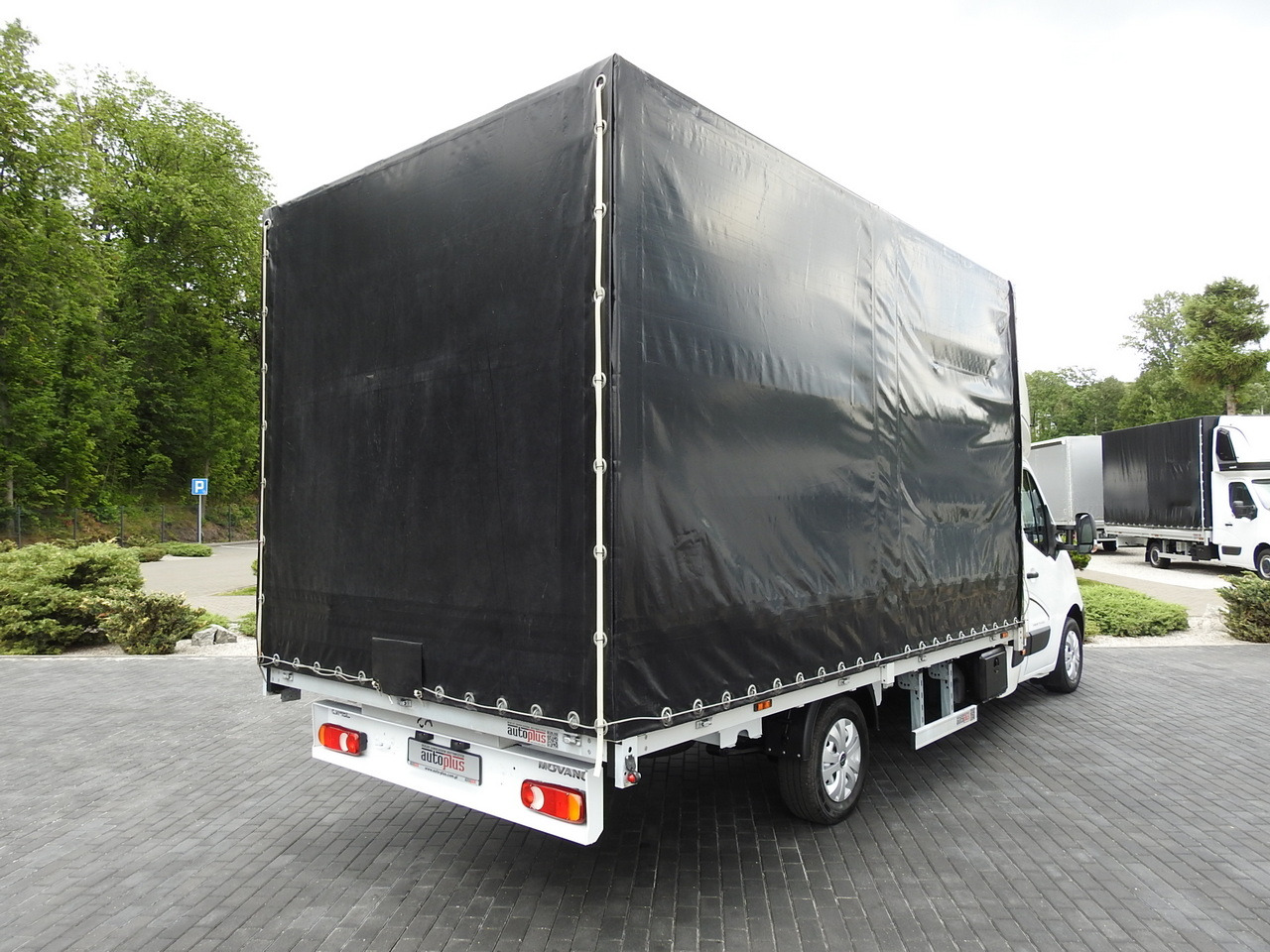 OPEL MOVANO TARPAULIN 10 PALLETS WEBASTO CRUISE CONTROL AIR CONDITIONING PNEUMATICS 165HP - Curtain side van: picture 3 OPEL MOVANO TARPAULIN 10 PALLETS WEBASTO CRUISE CONTROL AIR CONDITIONING PNEUMATICS 165HP - Curtain side van: picture 3