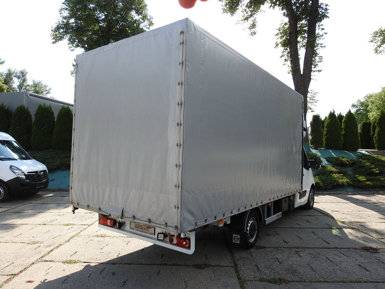 OPEL MOVANO TARPAULIN 10 PALLETS WEBASTO CRUISE CONTROL LED LIGHTS PNEUMATICS AIR CONDITIONING 165HP - Curtain side van: picture 3 OPEL MOVANO TARPAULIN 10 PALLETS WEBASTO CRUISE CONTROL LED LIGHTS PNEUMATICS AIR CONDITIONING 165HP - Curtain side van: picture 3