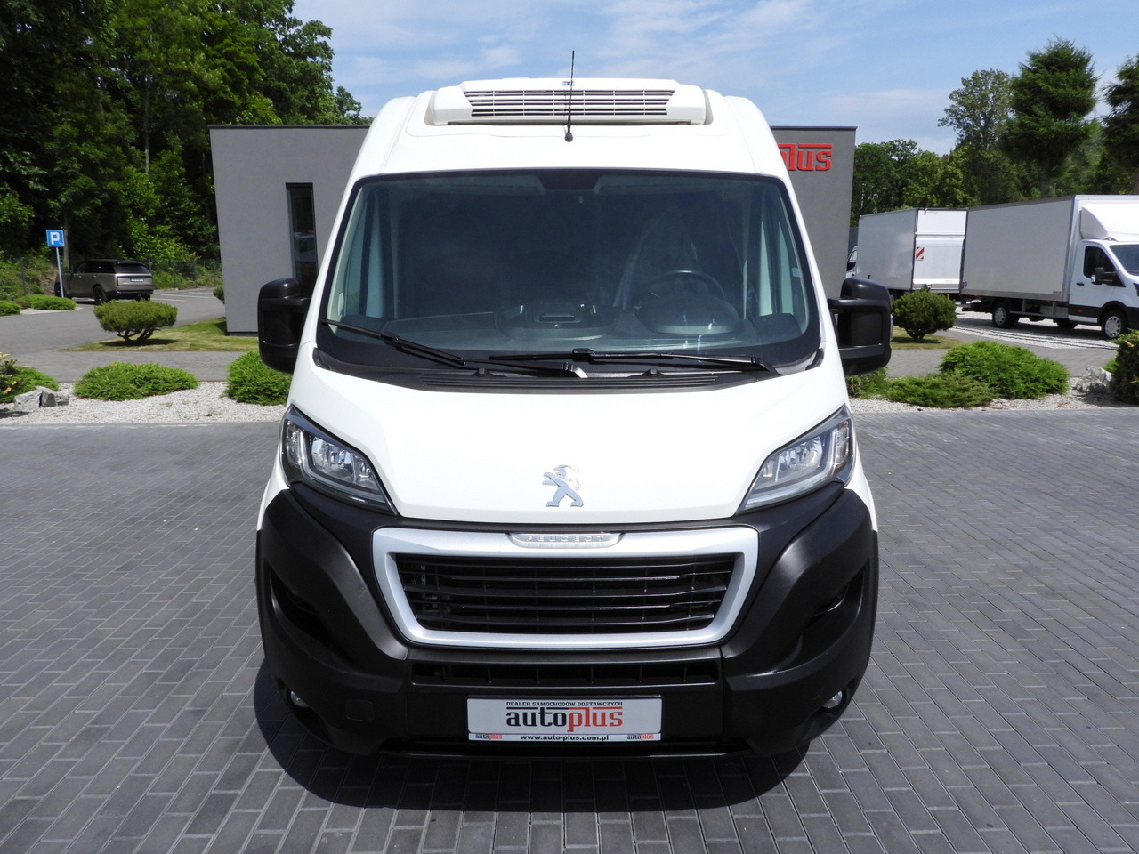 PEUGEOT BOXER REFRIGERATOR VAN -10*C CRUISE CONTROL AIR CONDITIONING 130HP - Refrigerated delivery van: picture 5 PEUGEOT BOXER REFRIGERATOR VAN -10*C CRUISE CONTROL AIR CONDITIONING 130HP - Refrigerated delivery van: picture 5