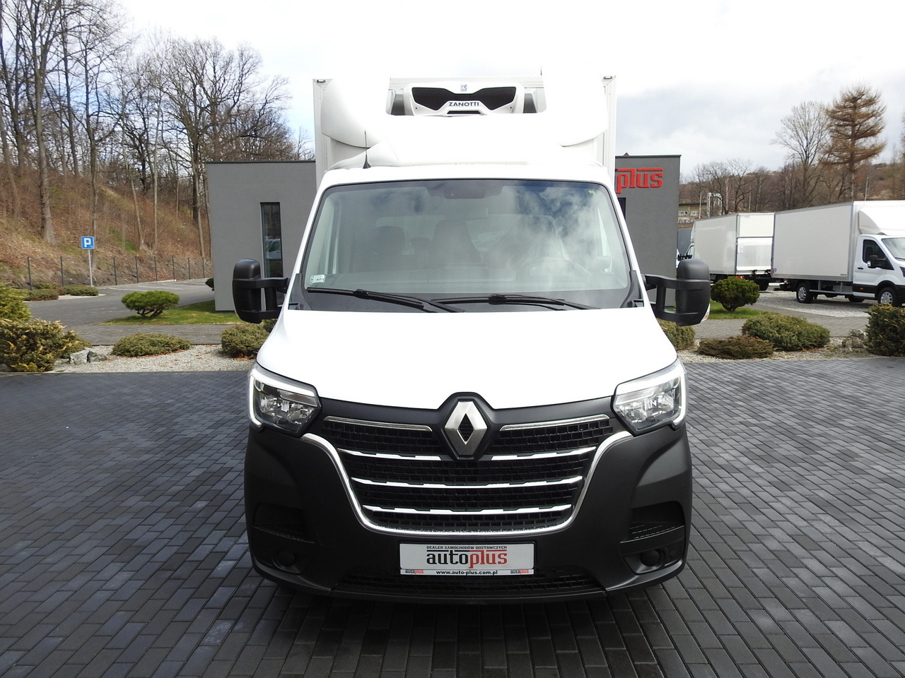 RENAULT MASTER REGRIGERATOR BOX 0*C LED LIGHTS AIR CONDITIONING 145HP - Refrigerated delivery van: picture 5 RENAULT MASTER REGRIGERATOR BOX 0*C LED LIGHTS AIR CONDITIONING 145HP - Refrigerated delivery van: picture 5