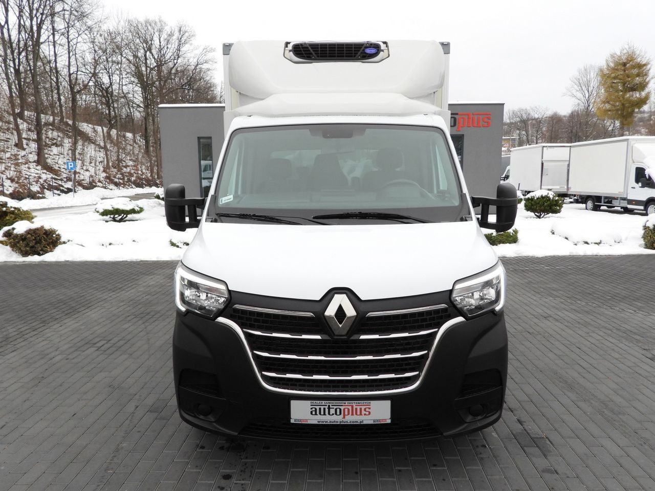 RENAULT MASTER REGRIGERATOR BOX 0*C LED LIGHTS AIR CONDITIONING 165HP - Refrigerated delivery van: picture 5 RENAULT MASTER REGRIGERATOR BOX 0*C LED LIGHTS AIR CONDITIONING 165HP - Refrigerated delivery van: picture 5