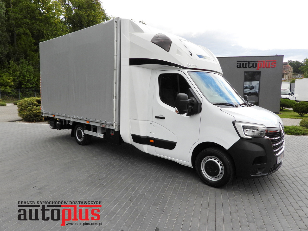 RENAULT MASTER TARPAULIN LIFT 10 PALLETS WEBASTO CRUISE CONTROL LED LIGHTS AIR CONDITIONING 165HP - Curtain side van: picture 1 RENAULT MASTER TARPAULIN LIFT 10 PALLETS WEBASTO CRUISE CONTROL LED LIGHTS AIR CONDITIONING 165HP - Curtain side van: picture 1