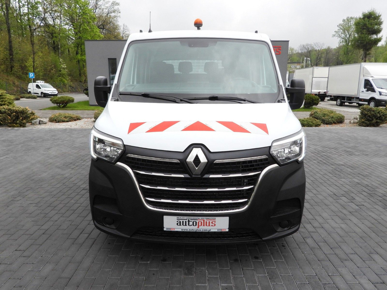 Renault MASTER KIPPER DOPPELKABINE DOKA 6 SITZE TEMPOMAT - Tipper van, Combi van: picture 5 Renault MASTER KIPPER DOPPELKABINE DOKA 6 SITZE TEMPOMAT - Tipper van, Combi van: picture 5