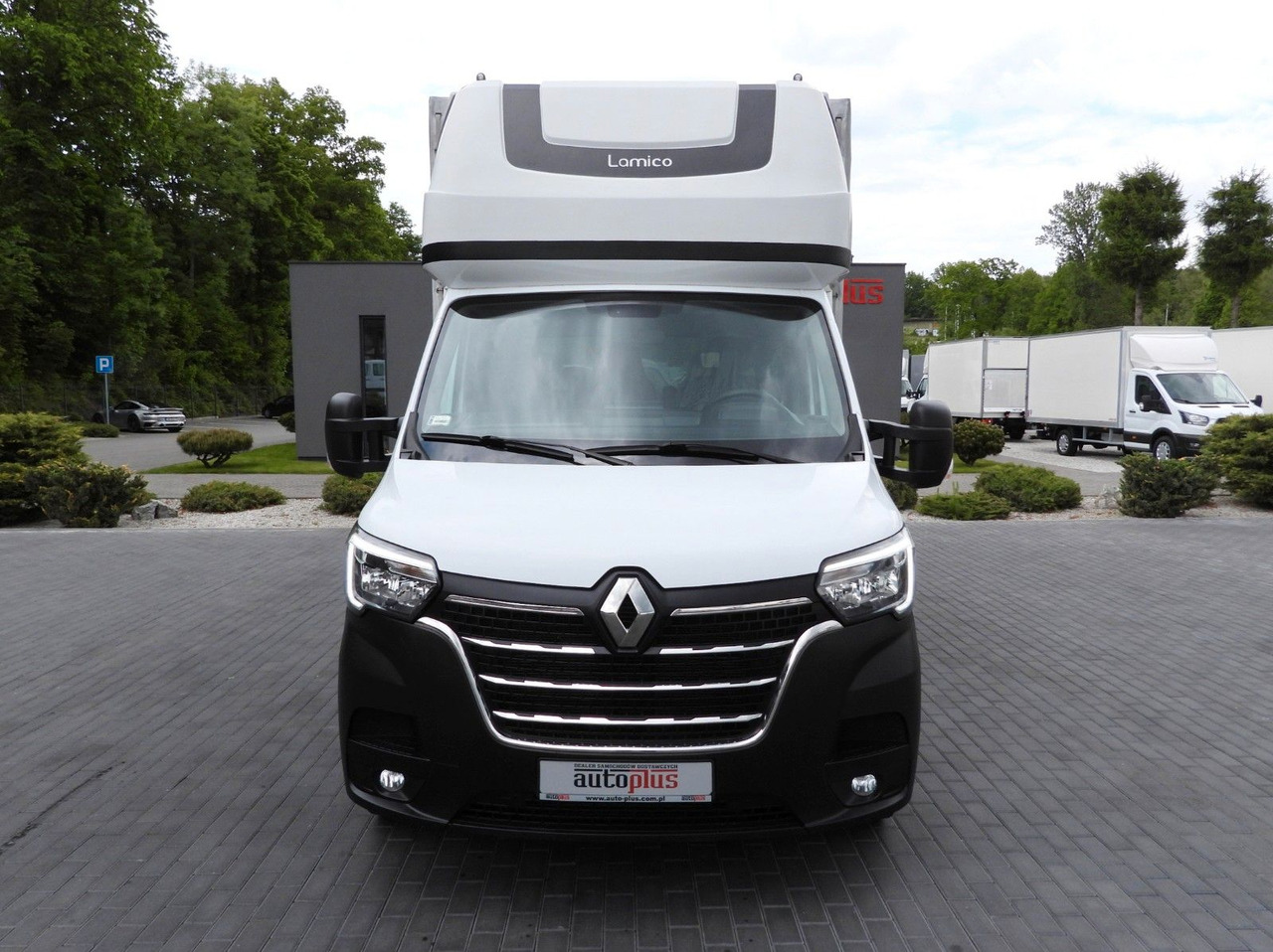 Renault MASTER PRITSCHE PLANE 10 PALETTEN TEMPOMAT A/C - Curtain side van: picture 5 Renault MASTER PRITSCHE PLANE 10 PALETTEN TEMPOMAT A/C - Curtain side van: picture 5