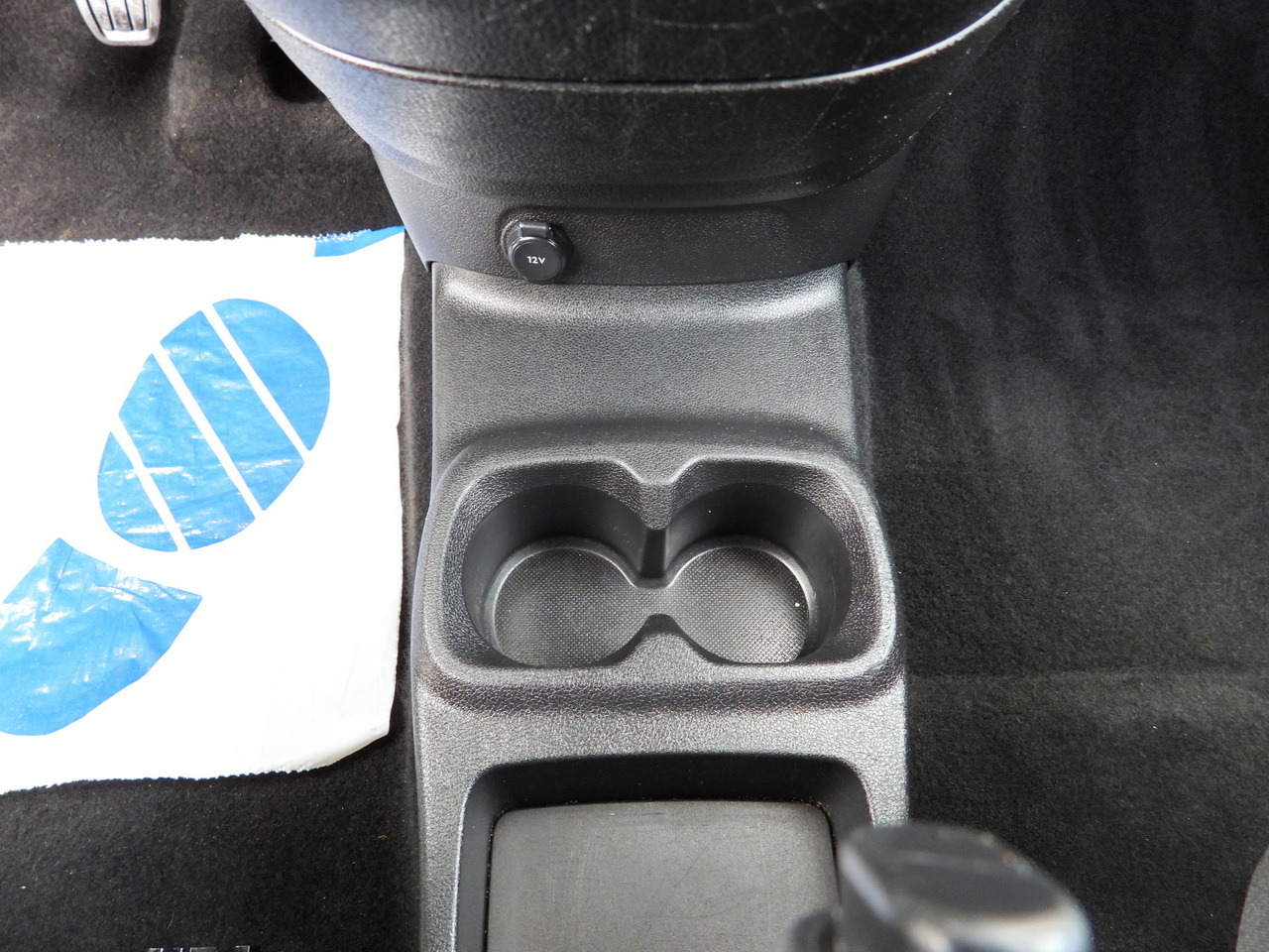 Refrigerated delivery van TOYOTA PROACE CITY REFRIGERATOR VAN -15*C POWER SUPPLY 230V CRUISE CONTROL AIR CONDITIONING 100HP: picture 39 Refrigerated delivery van TOYOTA PROACE CITY REFRIGERATOR VAN -15*C POWER SUPPLY 230V CRUISE CONTROL AIR CONDITIONING 100HP: picture 39