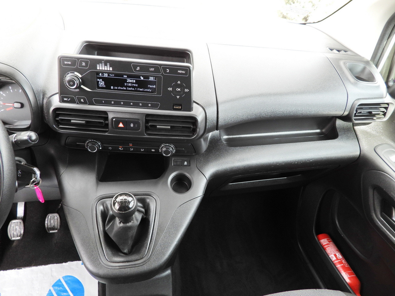 Refrigerated delivery van TOYOTA PROACE CITY REFRIGERATOR VAN -15*C POWER SUPPLY 230V CRUISE CONTROL AIR CONDITIONING 100HP: picture 35 Refrigerated delivery van TOYOTA PROACE CITY REFRIGERATOR VAN -15*C POWER SUPPLY 230V CRUISE CONTROL AIR CONDITIONING 100HP: picture 35