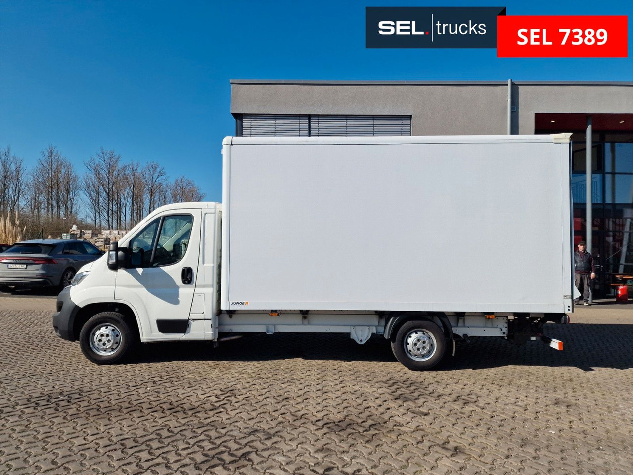 Closed box van Citroën Jumper / Ladebordwand / 3 Sitzen / Klimaanlage: picture 8 Closed box van Citroën Jumper / Ladebordwand / 3 Sitzen / Klimaanlage: picture 8