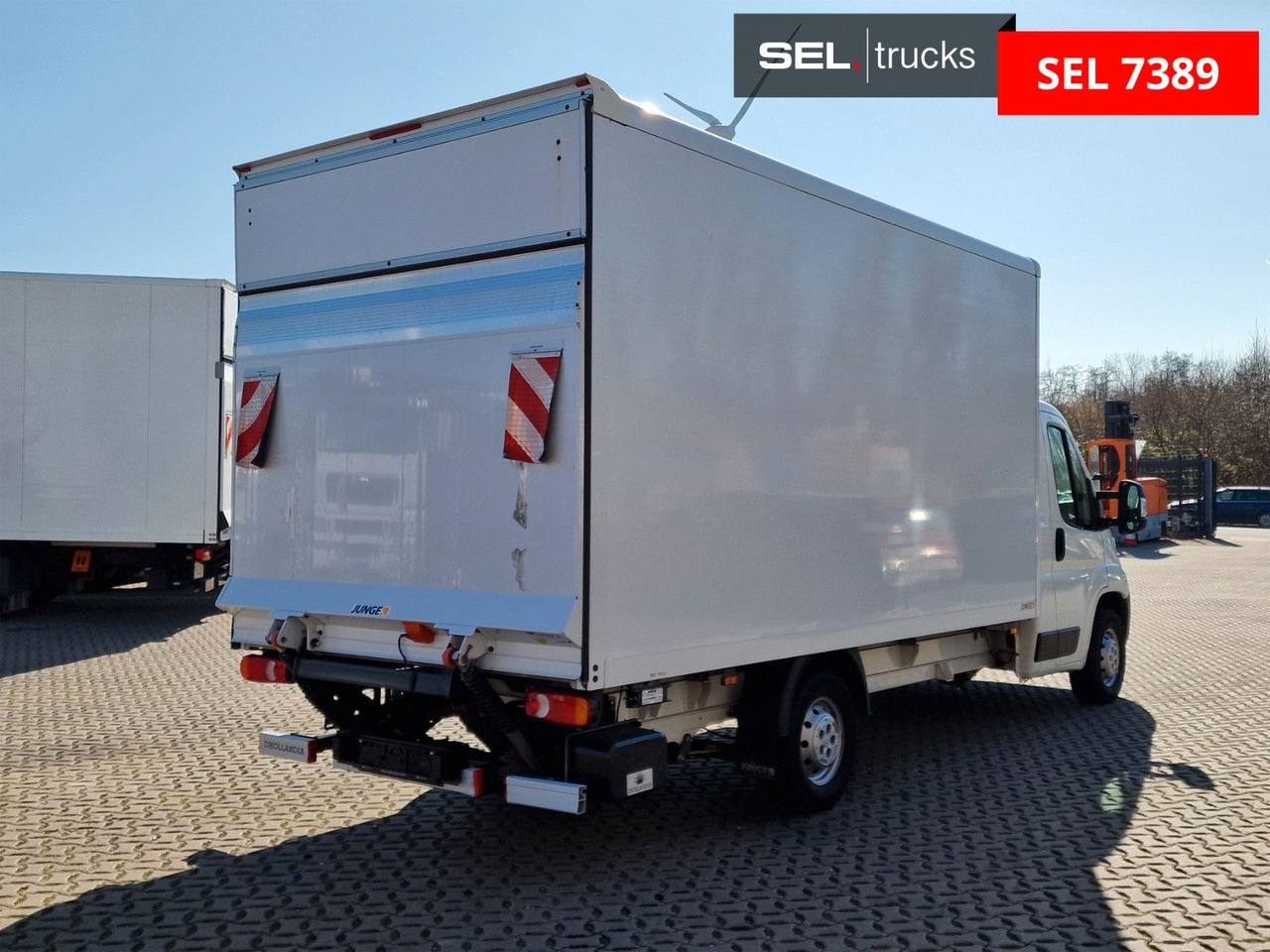 Citroën Jumper / Ladebordwand / 3 Sitzen / Klimaanlage - Closed box van: picture 5 Citroën Jumper / Ladebordwand / 3 Sitzen / Klimaanlage - Closed box van: picture 5