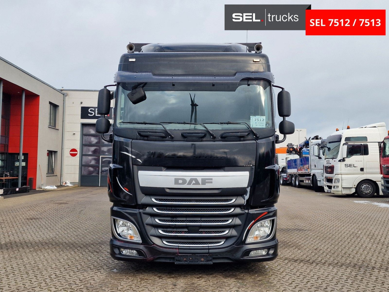 DAF XF 460 FAR / ZF Intarder / Durchladezug - Curtain side truck: picture 2 DAF XF 460 FAR / ZF Intarder / Durchladezug - Curtain side truck: picture 2