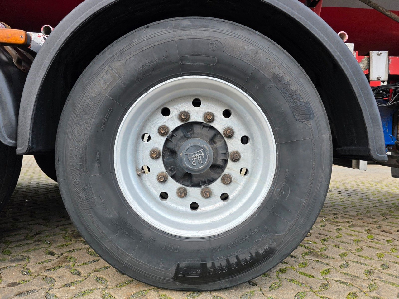 Tanker semi-trailer Feldbinder TSA 38.3 / Alu / ADR AT, FL / Lift / VOGELSANG: picture 29 Tanker semi-trailer Feldbinder TSA 38.3 / Alu / ADR AT, FL / Lift / VOGELSANG: picture 29