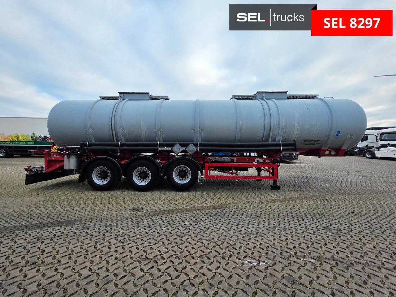 Feldbinder TSA 38.3 / Alu / ADR AT, FL / Lift / VOGELSANG - Tanker semi-trailer: picture 4 Feldbinder TSA 38.3 / Alu / ADR AT, FL / Lift / VOGELSANG - Tanker semi-trailer: picture 4