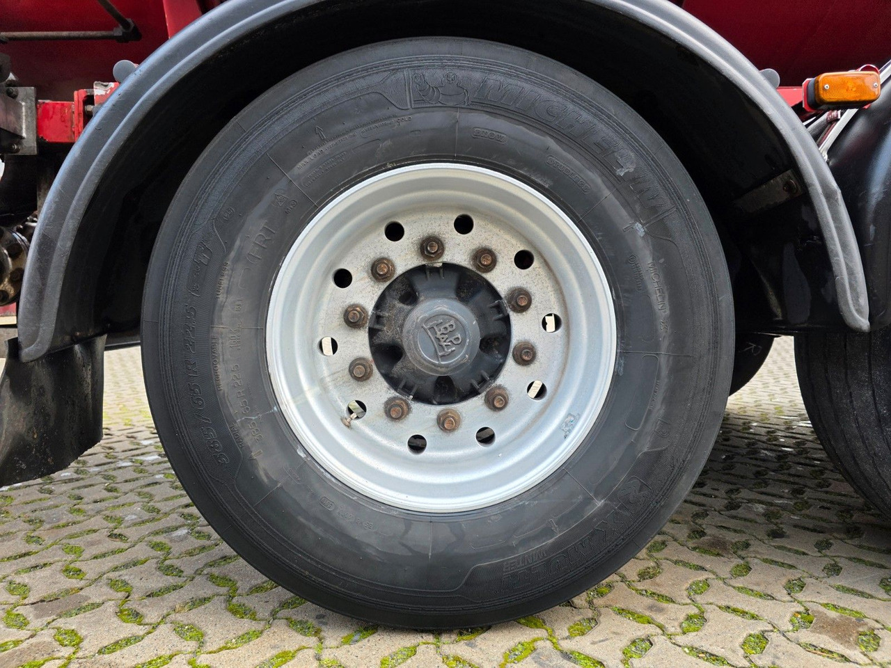 Tanker semi-trailer Feldbinder TSA 38.3 / Alu / ADR AT, FL / Lift / VOGELSANG: picture 36 Tanker semi-trailer Feldbinder TSA 38.3 / Alu / ADR AT, FL / Lift / VOGELSANG: picture 36