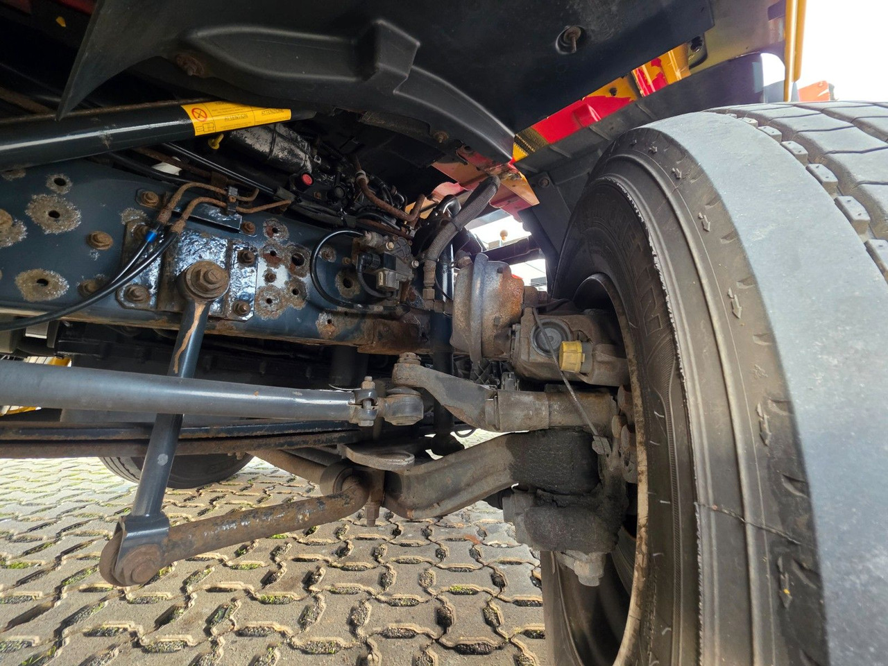 Container transporter/ Swap body truck Iveco Eurocargo 120E22 / Bootstransport: picture 42 Container transporter/ Swap body truck Iveco Eurocargo 120E22 / Bootstransport: picture 42