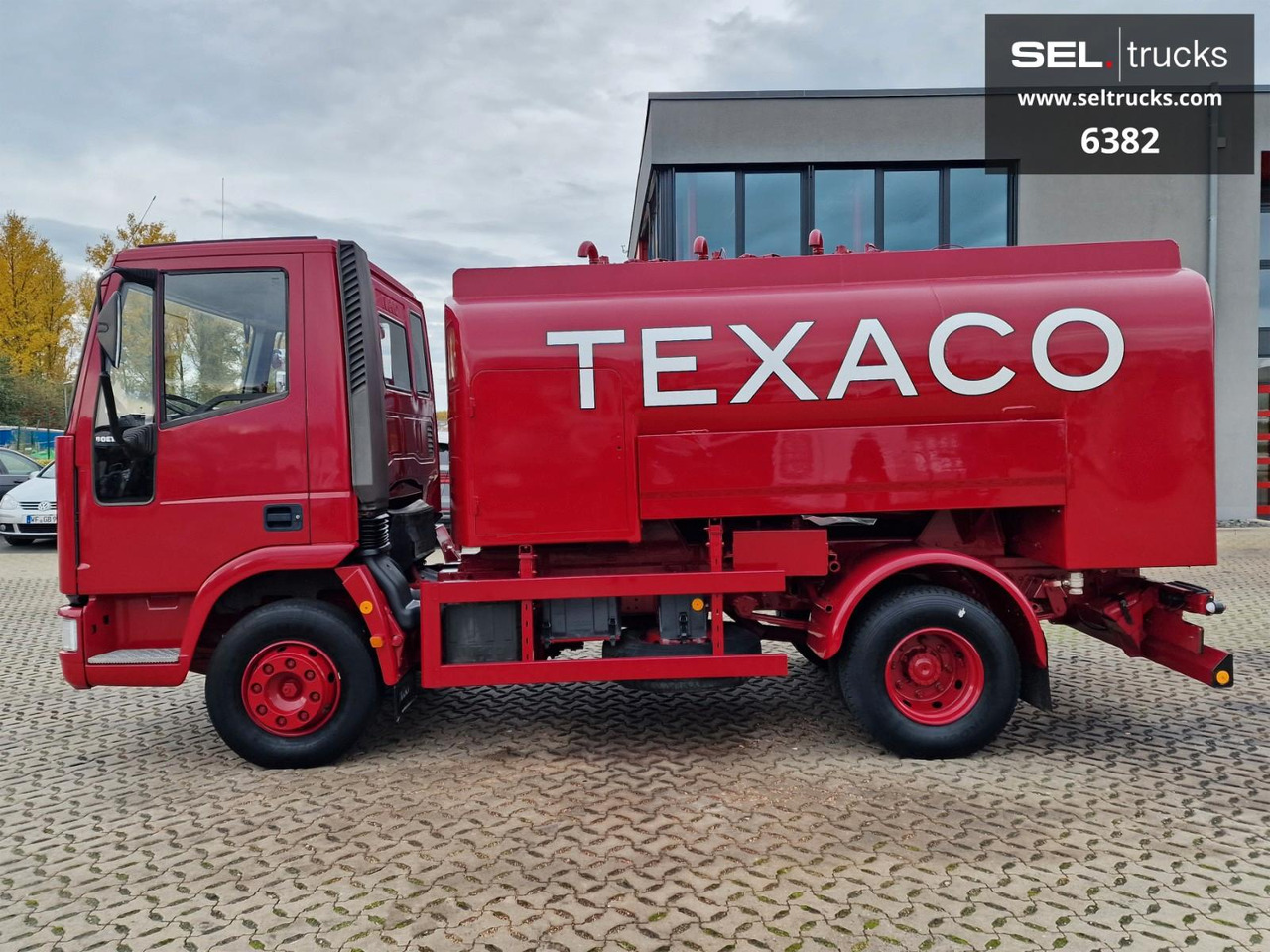 Iveco ML 80E15 / 3 Kammern / 4.220 l / TOP ZUSTAND !! Iveco ML 80E15 / 3 Kammern / 4.220 l / TOP ZUSTAND !! - Tanker truck: picture 1 Iveco ML 80E15 / 3 Kammern / 4.220 l / TOP ZUSTAND !! Iveco ML 80E15 / 3 Kammern / 4.220 l / TOP ZUSTAND !! - Tanker truck: picture 1