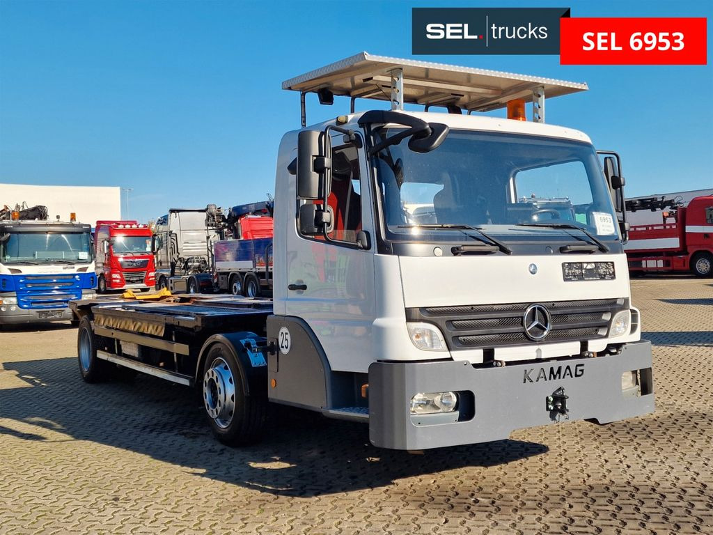 Mercedes-Benz Kamag WBH25 Mercedes-Benz Kamag WBH25 - Container transporter/ Swap body truck: picture 3 Mercedes-Benz Kamag WBH25 Mercedes-Benz Kamag WBH25 - Container transporter/ Swap body truck: picture 3