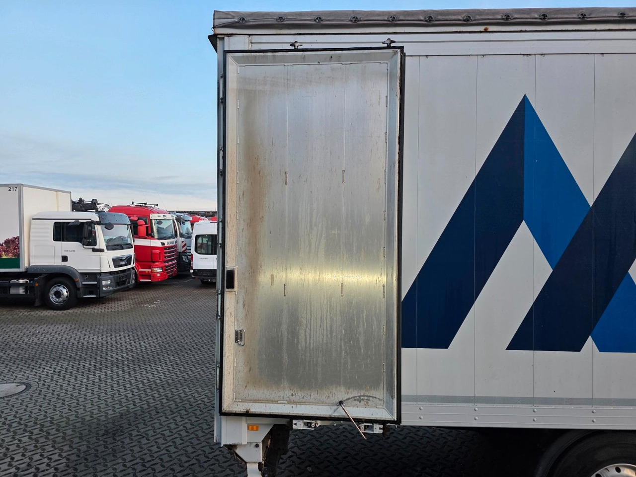 Walking floor semi-trailer Reisch R24 / Liftachse / Alu-Felgen / ELETRIK ROOF !!: picture 14