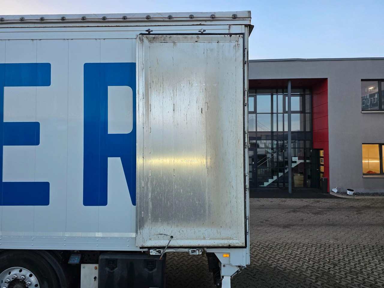 Walking floor semi-trailer Reisch R24 / Liftachse / Alu-Felgen / ELETRIK ROOF !!: picture 15