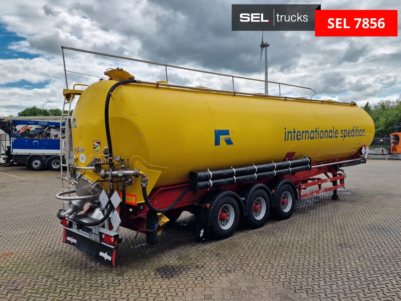 Spitzer SK2766 CAL GGVS / Kippsilo / 66m3 / ADR AT - Silo semi-trailer: picture 5 Spitzer SK2766 CAL GGVS / Kippsilo / 66m3 / ADR AT - Silo semi-trailer: picture 5