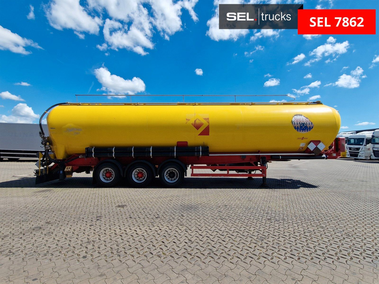Spitzer SK2766CAL GGVS / Kippsilo / Alu / ADR AT / 66m³ - Silo semi-trailer: picture 4 Spitzer SK2766CAL GGVS / Kippsilo / Alu / ADR AT / 66m³ - Silo semi-trailer: picture 4