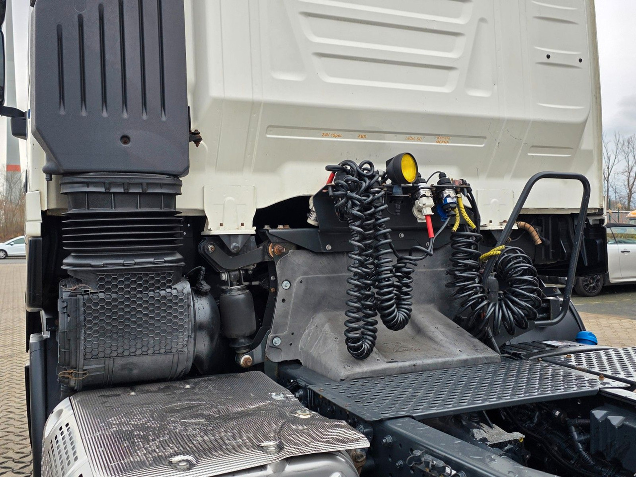 Tractor unit Iveco Stralis 460 / ZF Intarder: picture 13 Tractor unit Iveco Stralis 460 / ZF Intarder: picture 13