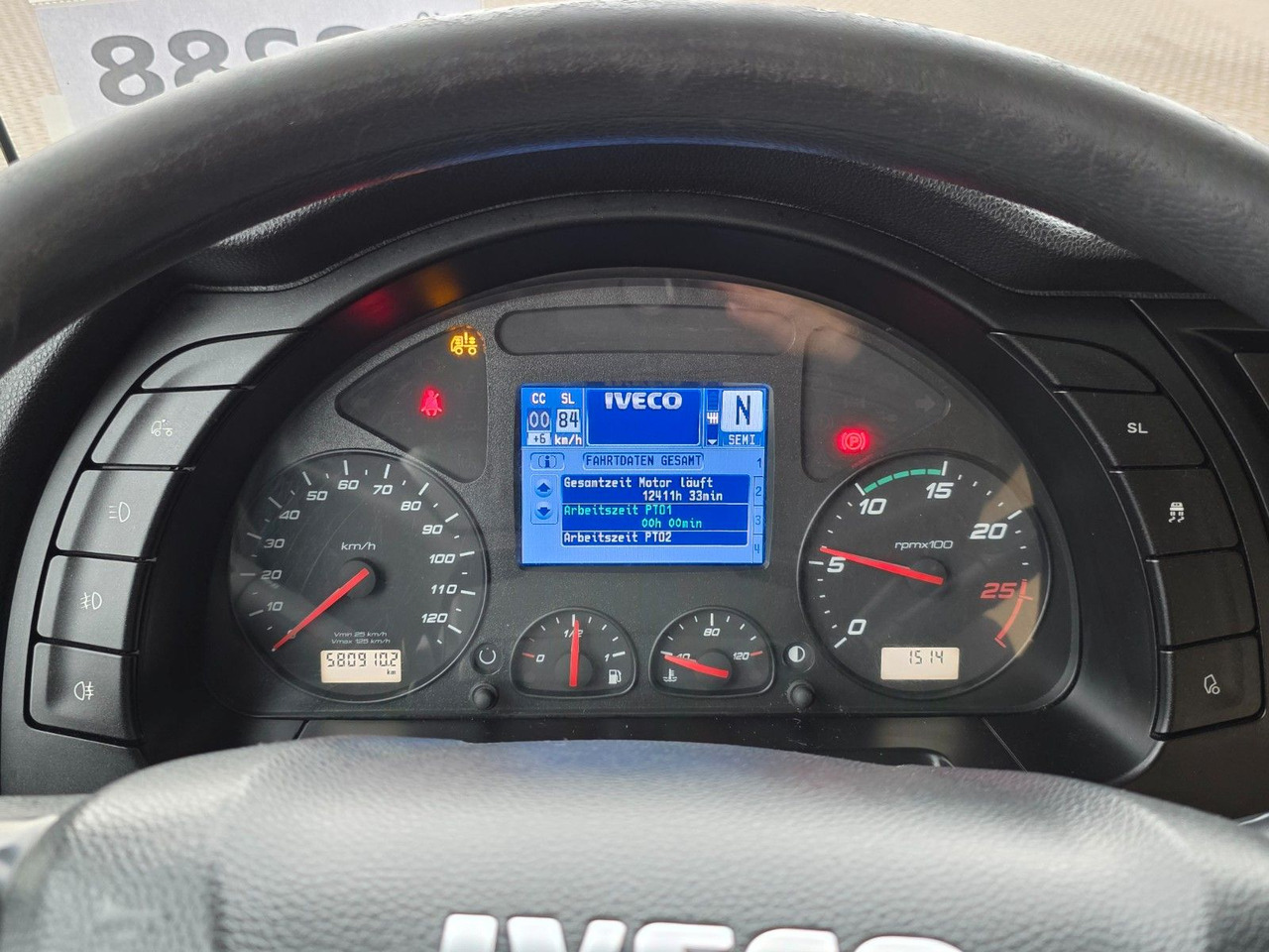 Tractor unit Iveco Stralis 460 / ZF Intarder: picture 35 Tractor unit Iveco Stralis 460 / ZF Intarder: picture 35