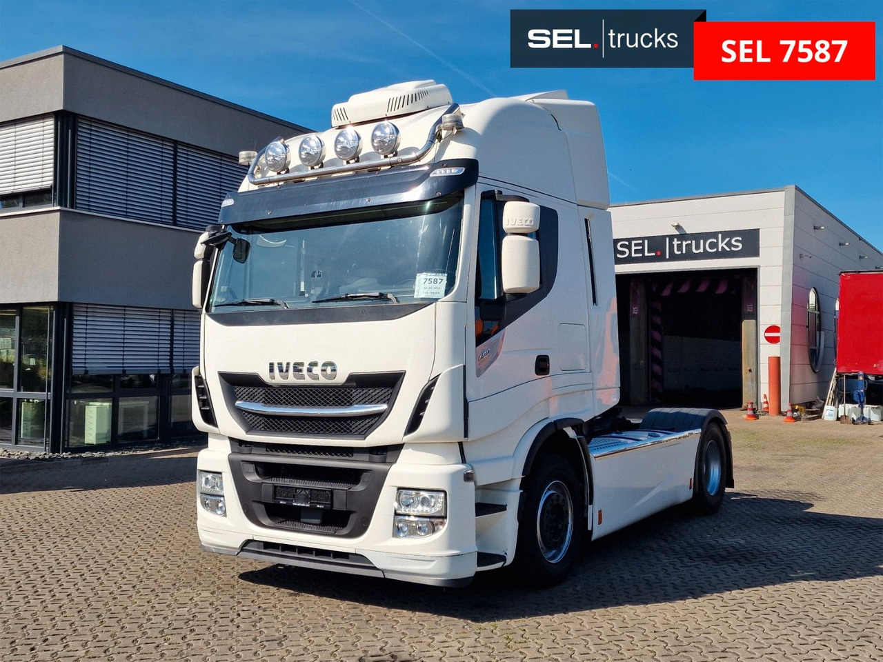 Iveco Stralis 480 / ZF Intarder / Standklima - Tractor unit: picture 1 Iveco Stralis 480 / ZF Intarder / Standklima - Tractor unit: picture 1