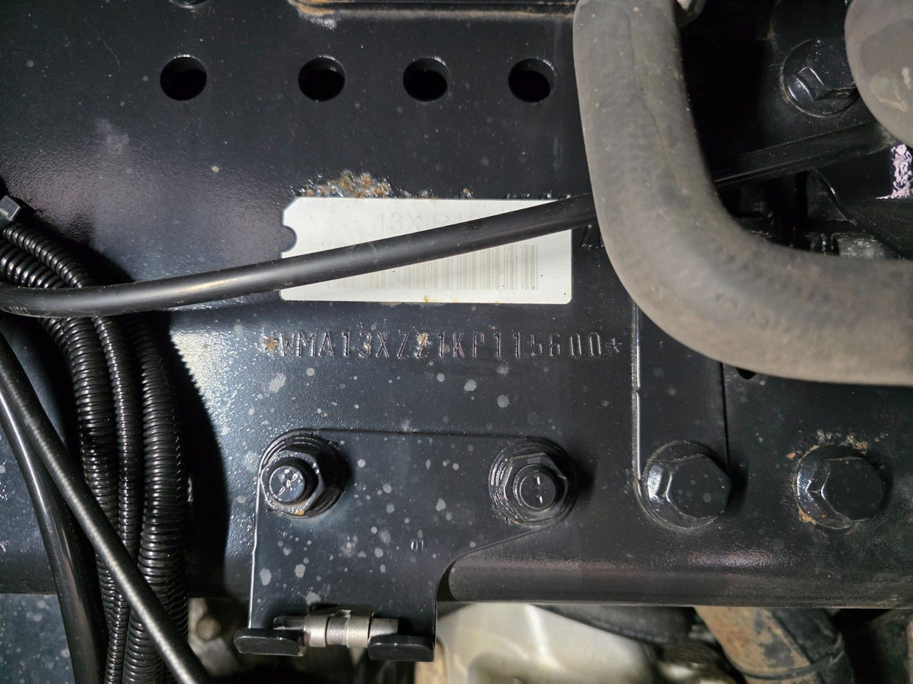 Tractor unit MAN TGX 18.460 4X2 LLS-U / Retarder / 2 Tanks: picture 46 Tractor unit MAN TGX 18.460 4X2 LLS-U / Retarder / 2 Tanks: picture 46